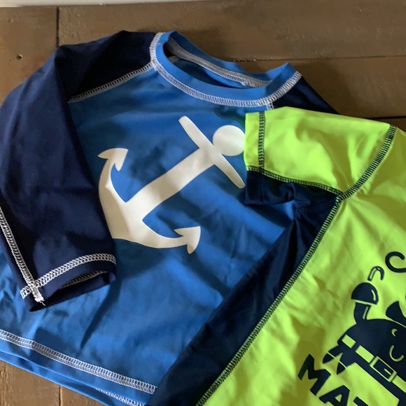 Swim Rashguard Bundle - Picture 2 of 3